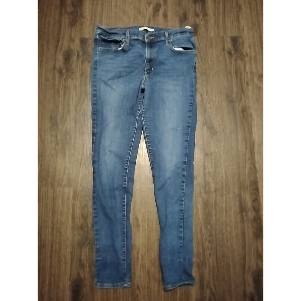 levis 720 Jeans Women's Size 32 high rise super skinny Medium Wash Cropped